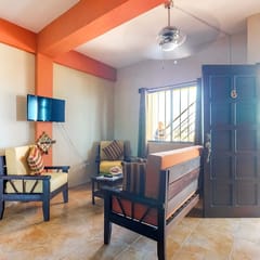 Family-friendly condo with WiFi & partial AC, located just steps from the ocean