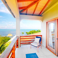 Panoramic loft with beach, pool, canoe, dock, & grill access - scenic balcony