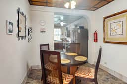 Apartment w pool, garden view, WiFi, partial AC - 1 block to the sea - Image 5