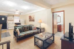 Homey suite in town w WiFi, partial AC, shared pool & veranda - walk to beach - Image 3