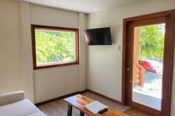 Beachfront abode with well-equipped kitchen - pool, beach, grill, & canoe access - Image 4