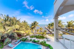 Oceanfront condo with pool, gorgeous ocean views, WiFi & partial AC - Image 3