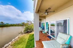 Caribbean condo with ocean view, on-site pool, & private balcony - Image 2