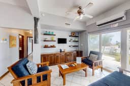 Spacious ground-floor condo with pool & patio - walk to ocean - Image 4