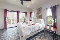 Dog-Friendly 3BR Retreat | Pool & Beach Access - Image 3