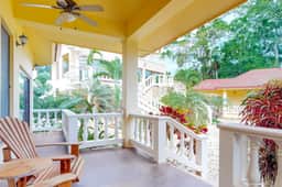 3BR Home + Casita | Pool & Beach Club Access - Image 3