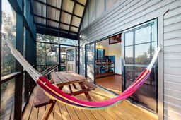 Romantic cabana with veranda, hammock, partial AC & WiFi - walk to the beach - Image 2
