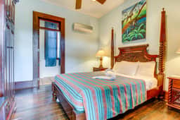 Romantic Suite on Riverfront Property with WiFi, AC & On-Site Pool & Dining - Image 2