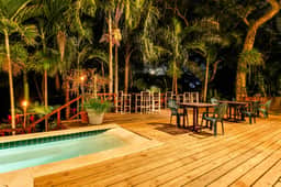 Lovely Suite with Riverfront Location, Pool, WiFi & AC - Image 3