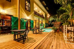 Riverfront Suite, Lovely View, Partial AC, WiFi & Pool - Image 3