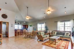 Stunning Ocean Views, Pool, Partial AC, Strong WiFi, & Oceanfront Location - Image 2