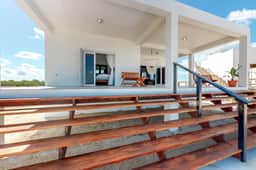 Waterfront home in a quiet area with amazing views, pool, lanai & hammock - Image 3
