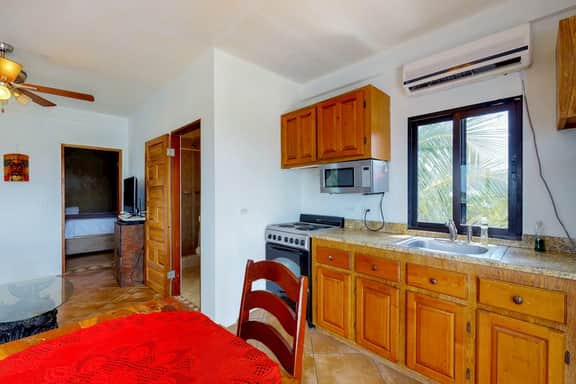 Resort Gem with Great Views, WiFi, AC, Shared Pool & Rooftop Deck - Image 5