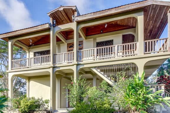 New Home w Balcony, WiFi, Partial AC & Great Neighborhood - Ideal for Day Trips - Image 5
