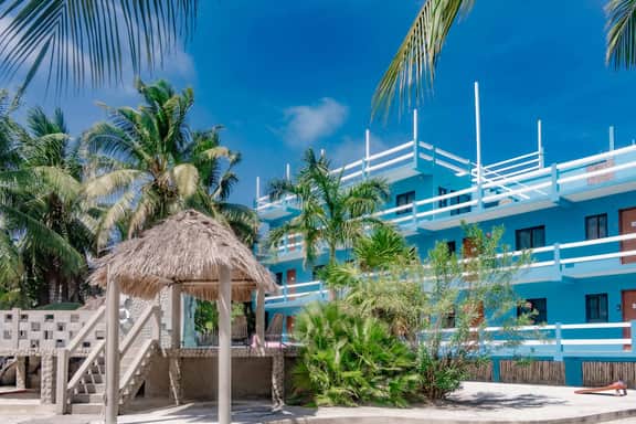 Multi-Suite Family Property with Private Pool, Ocean Views, WiFi, and Partial AC - Image 3