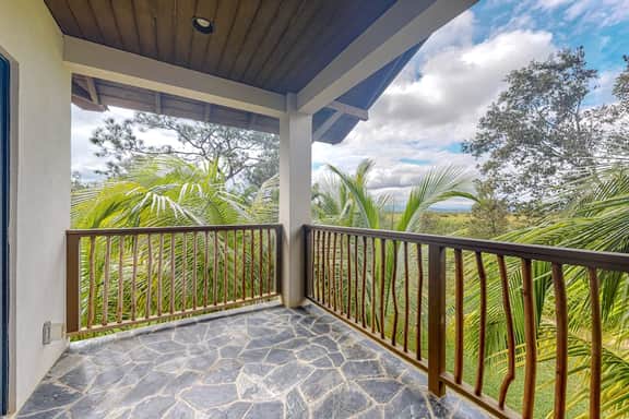 Dog-Friendly 3BR Retreat | Pool & Beach Access - Image 4