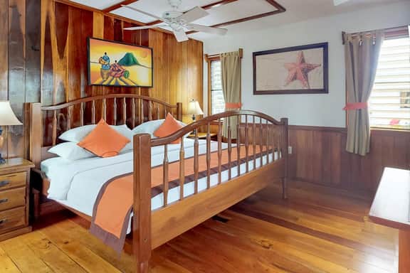 Charming cabana with a porch, hammock, strong WiFi, and a shared pool & grill - Image 5