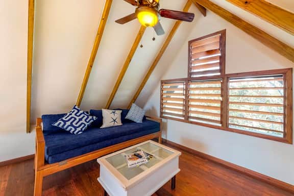 Three forest cabanas with verandas, hammocks, WiFi & partial AC - walk to beach - Image 5
