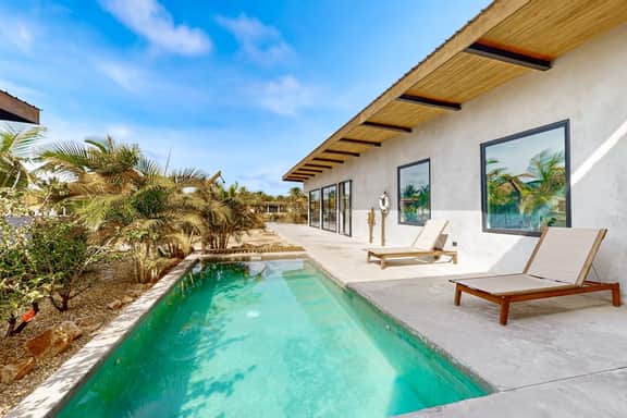 Water-view villa with plunge pool, private deck, full kitchen & partial AC - Image 2