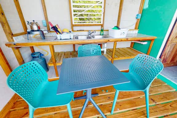 Oceanfront cabin w overwater kitchenette, sea views & private deck - Image 4