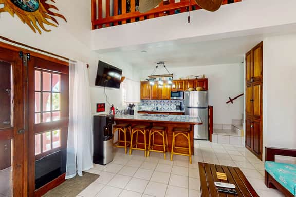 Oceanfront 3BR Condo at Caribe Island - Image 4