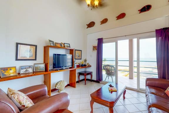 Waterfront Condo with Sea View, Shared Pool, WiFi, & Central AC - Near Beaches - Image 1