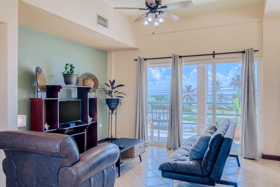 Oceanfront home with pool, breathtaking views, central AC & 2 large balconies - Image 1