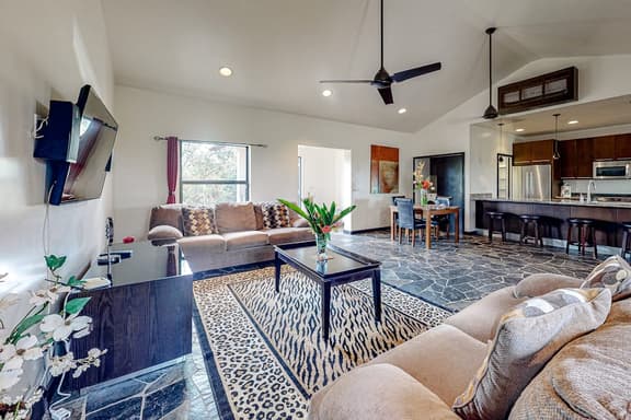 Dog-Friendly 3BR Retreat | Pool & Beach Access - Image 1