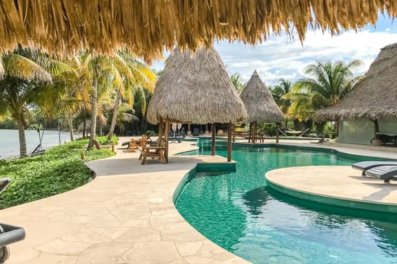 Garden Casita | Pool Access & Mountain Views - Image 1