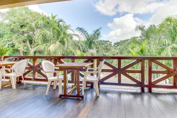 Romantic Suite on Riverfront Property with WiFi, AC & On-Site Pool & Dining - Image 1