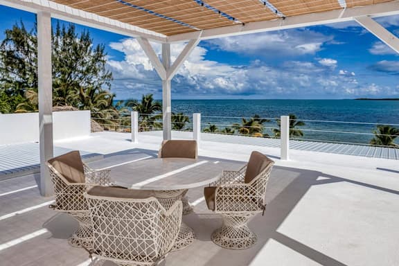Luxurious beachfront home with private pool, rooftop grill, and sea views - Image 1