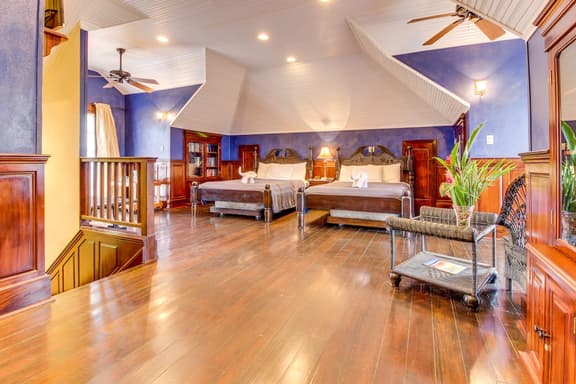 Riverfront Suite with Balcony, WiFi, AC, Infinity Pool & Forest View - Image 1