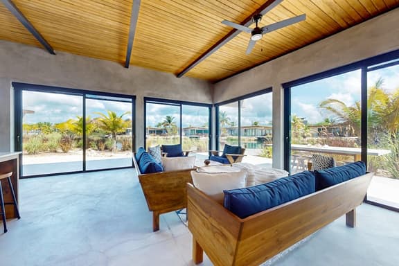 Relaxing lagoonfront villa with private pool, dock, cafe & on-site spa - Image 1