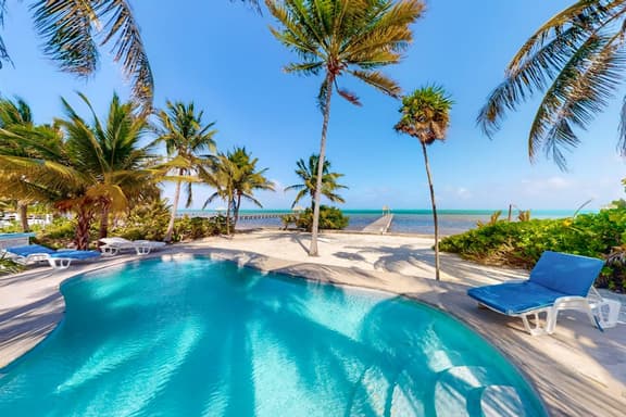 Oceanfront villa with pool, beach access, ocean view, partial AC & strong WiFi - Image 1